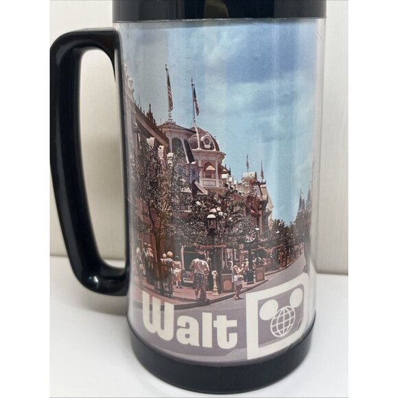 Vintage Walt Disney World  Disneyland Souvenir Thermo-Serv Mug Stein USA - Picture 3 of 15
